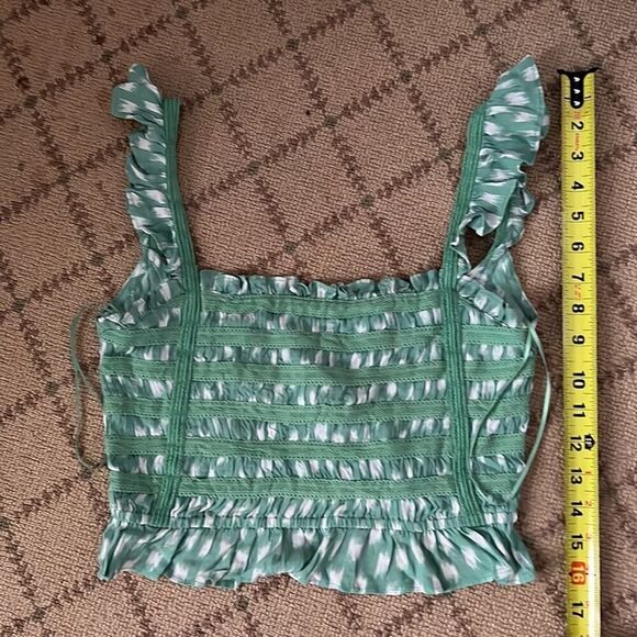 Skylar + Madison green / white crop top w ruffles NWOT S - Picture 8 of 8